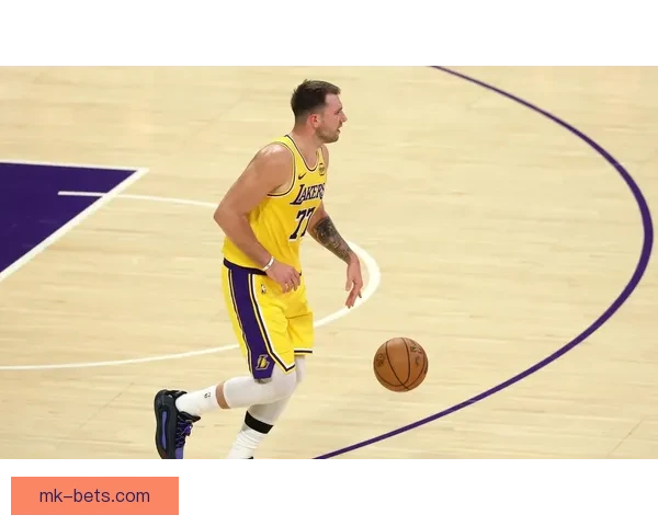 林书豪解析东契奇进攻技巧偏好左侧单打后撤步展现联盟顶级柔和手感